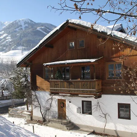 In Near Slopes * Mittersill