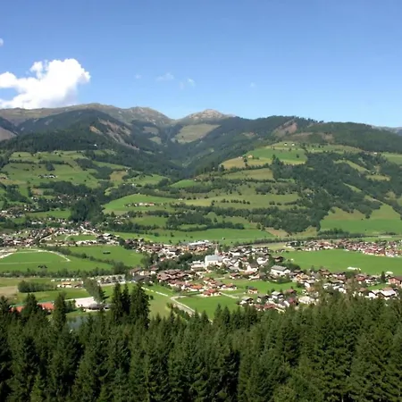 In Near Slopes Apartment *