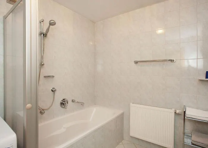 In Near Slopes * Mittersill