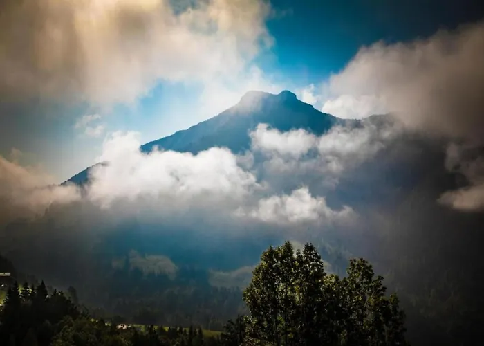 In Near Slopes Mittersill